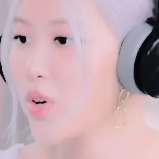 Эмодзи rose blackpink