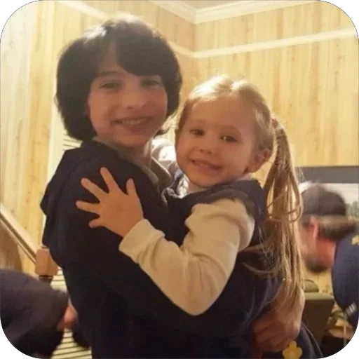 Эмодзи Stranger Things