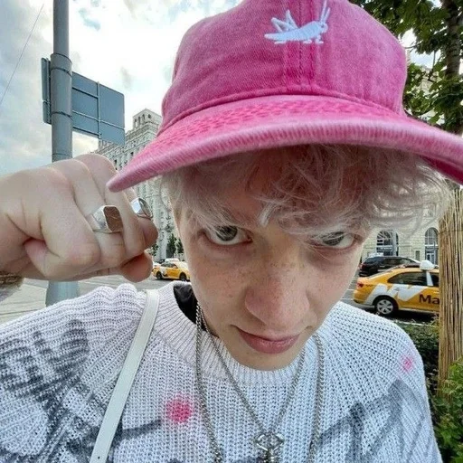 Эмодзи Парадеевич