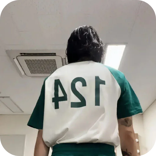 Эмодзи Squid Game Player 124