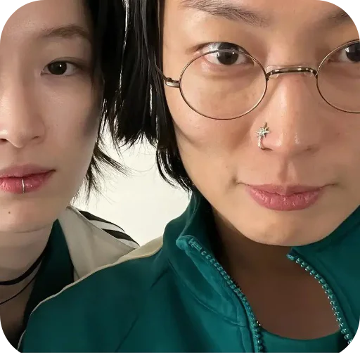 Эмодзи Squid Game Player 124