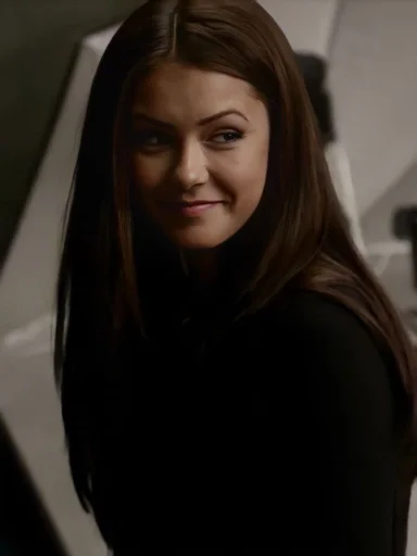 Эмодзи Нина Добрев