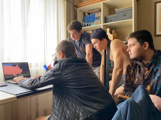 Эмодзи King's Stickerpack