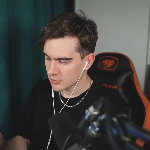 Эмодзи bratishkin