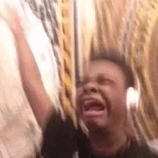 Эмодзи Screaming