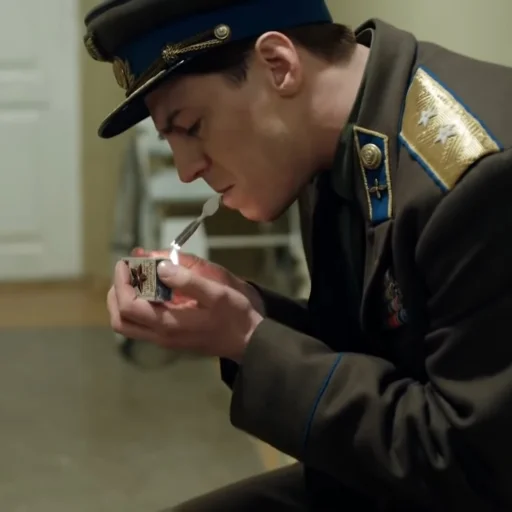 Эмодзи Сын отца народов (Василий Сталин)