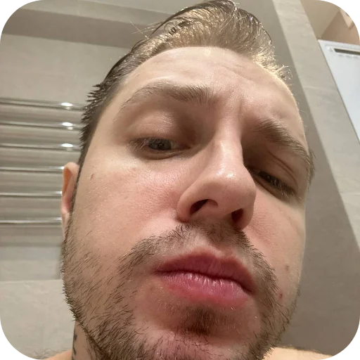 Эмодзи Стинт