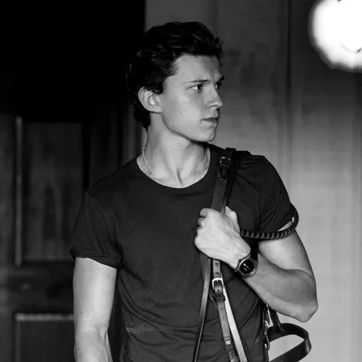 Эмодзи Tom Holland