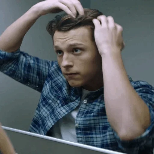 Эмодзи Tom Holland Far Frome Home
