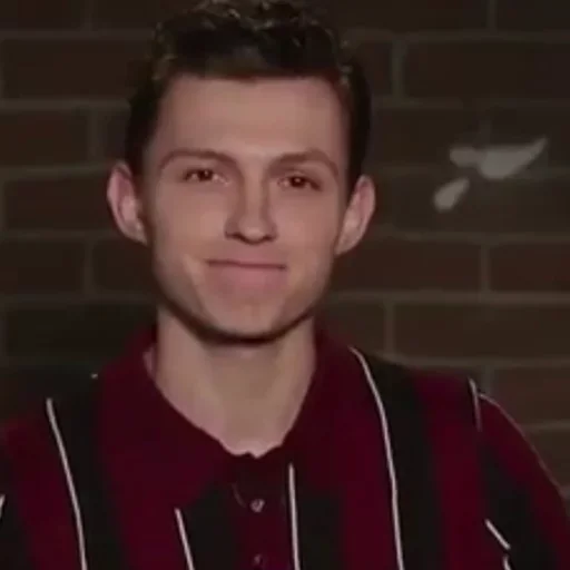 Эмодзи Tom Holland