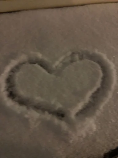 Эмодзи Love