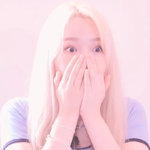 Эмодзи gowon loona
