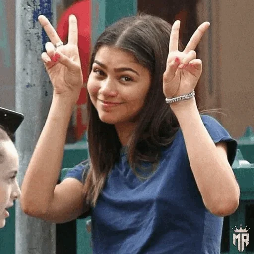 Эмодзи Zendaya