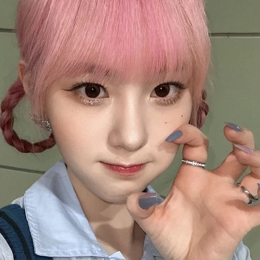 Эмодзи Чэхен