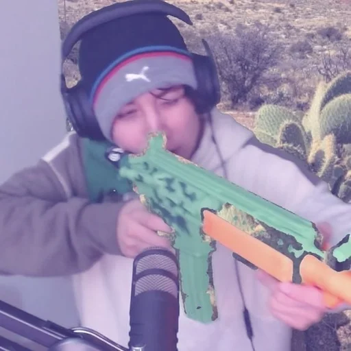 Эмодзи 🫐𝙌𝙪𝙖𝙘𝙠𝙞𝙩𝙮!★ ::