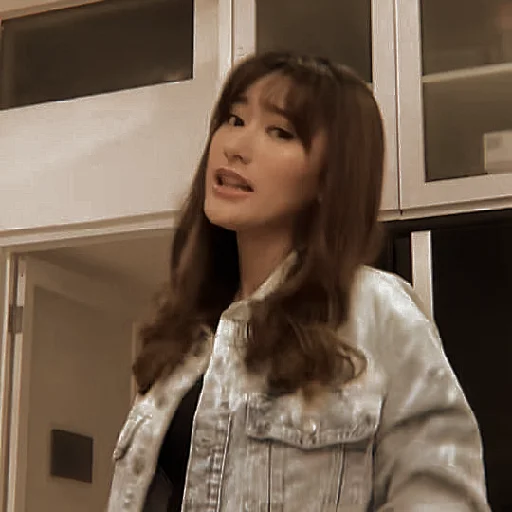 Эмодзи Amanda