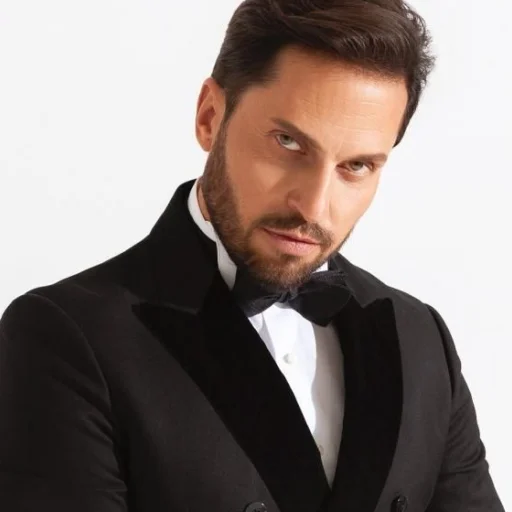 Эмодзи артур пирожков