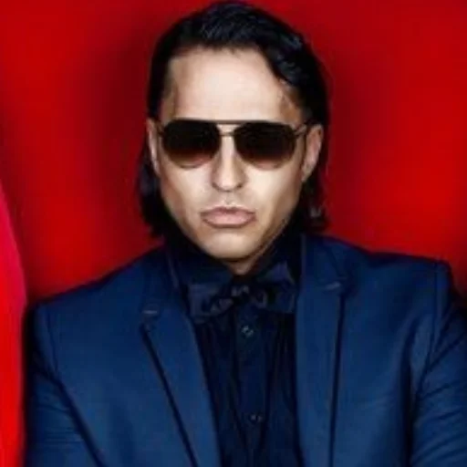 Эмодзи артур пирожков