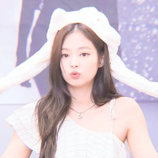 Эмодзи Jennie Blackpink