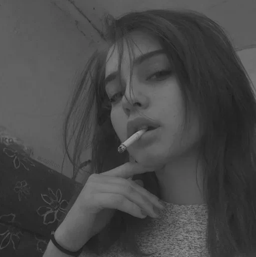 Эмодзи Bad Girl