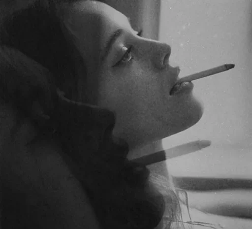 Эмодзи Bad Girl