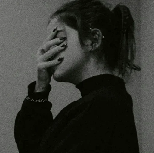 Эмодзи Bad Girl