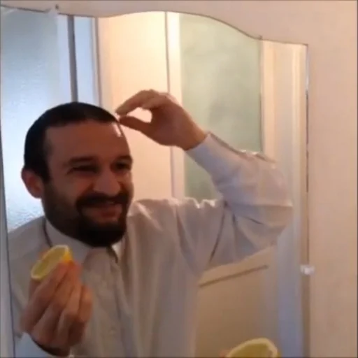 Эмодзи Aykut Elmas