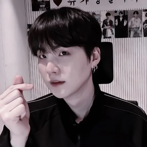 Эмодзи BTS