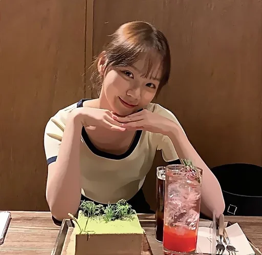 Эмодзи Chaewon