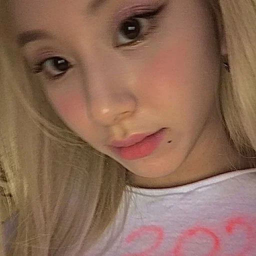 Эмодзи chayeong