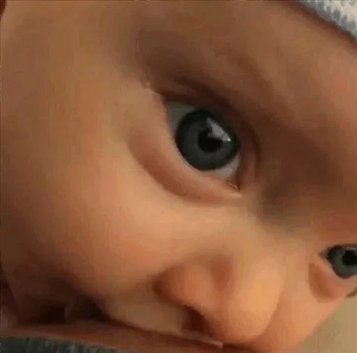 Эмодзи Thirteen