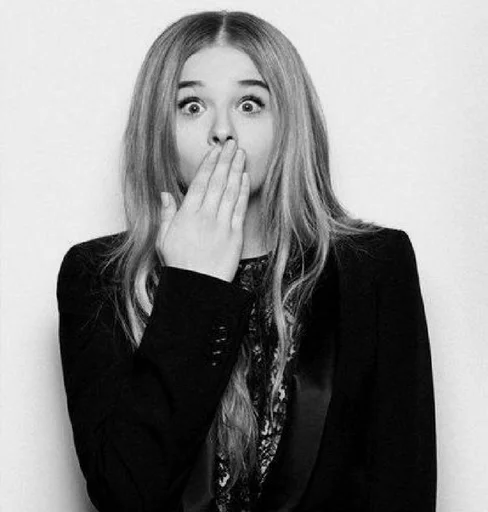 Эмодзи chloe grace moretz