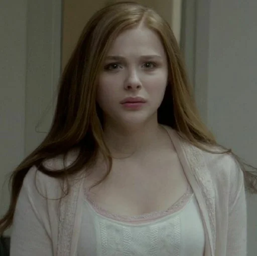 Эмодзи chloe grace moretz
