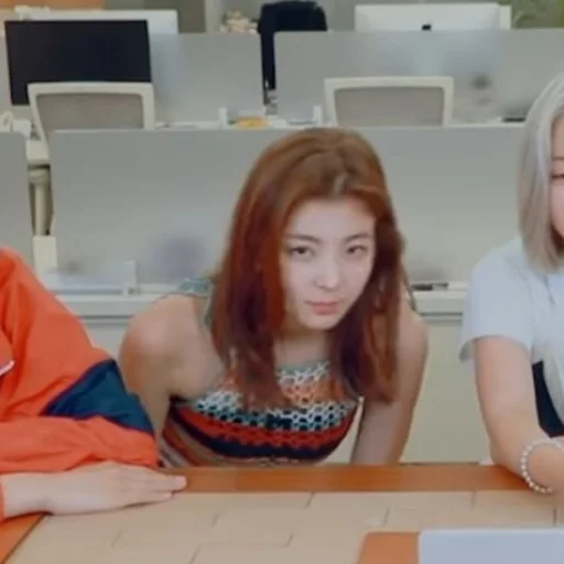 Эмодзи twice dahyun