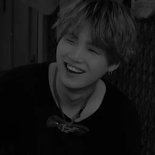 Эмодзи dark/black min yoongi. ^ ^