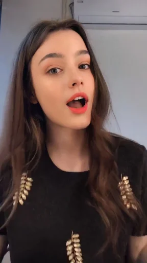 Эмодзи Dasha
