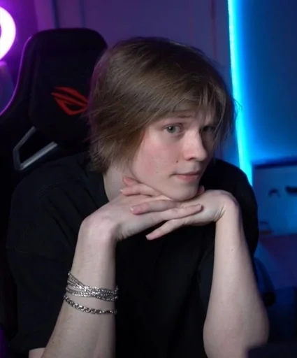 Эмодзи дипинс