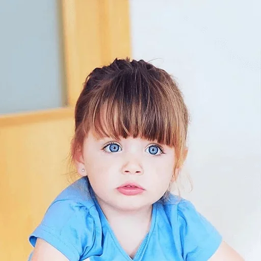 Эмодзи Childhood