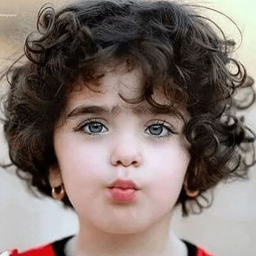 Эмодзи Childhood