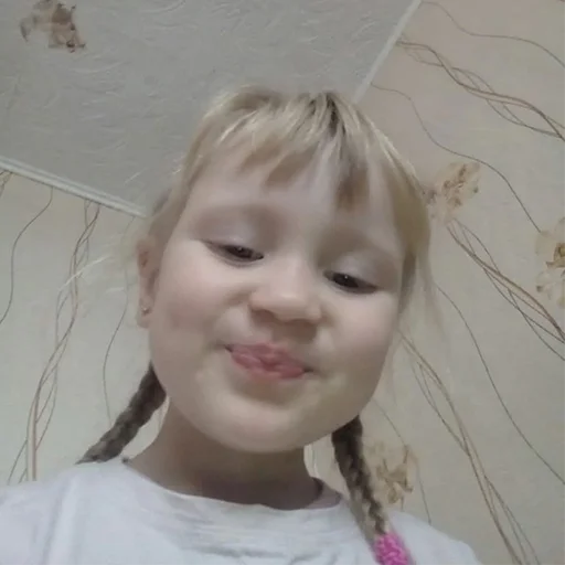 Эмодзи devochka iz anime