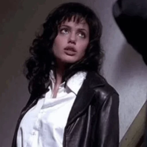 Эмодзи Джоли любит тебя