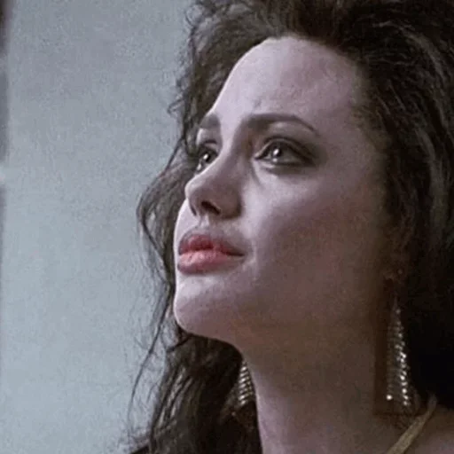 Эмодзи Джоли любит тебя