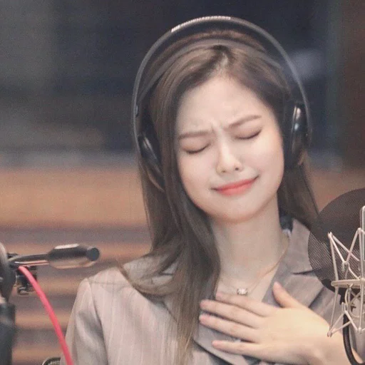 Эмодзи DBW Jennie