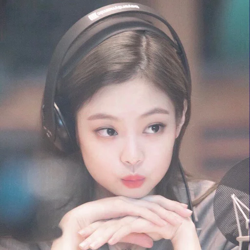 Эмодзи DBW Jennie