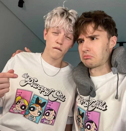 Эмодзи twitchcouples