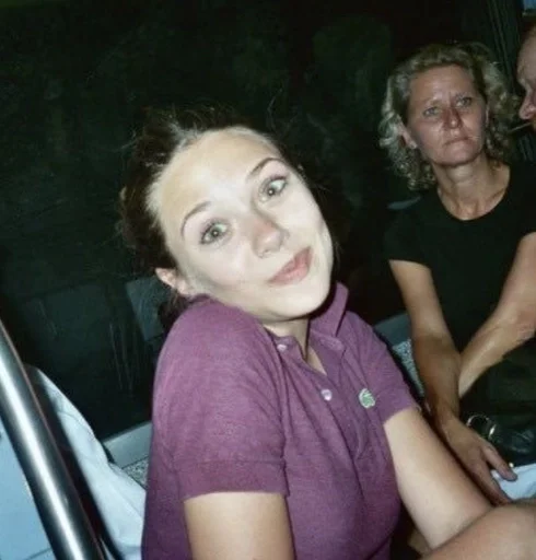 Эмодзи Elizabeth Olsen