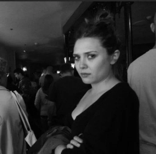 Эмодзи Elizabeth Olsen