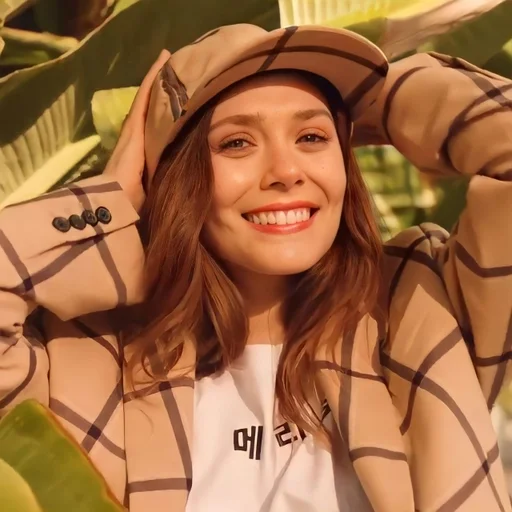 Эмодзи Elizabeth Olsen
