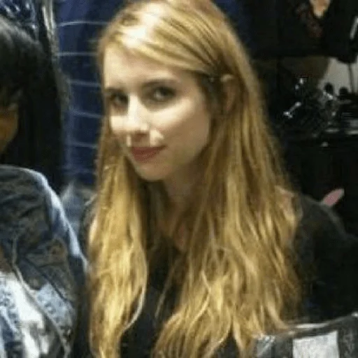 Эмодзи Эмма Робертс