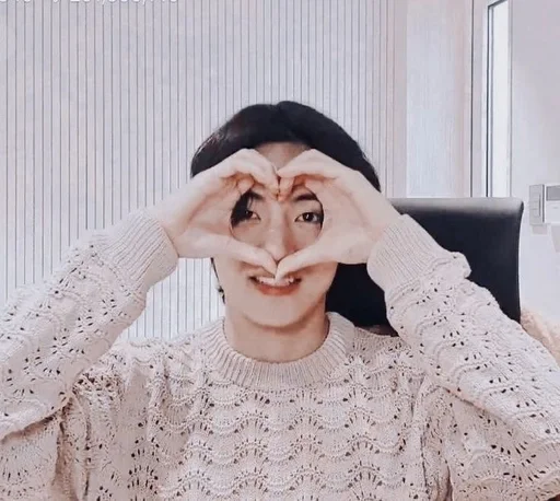 Эмодзи TAEHYUNG